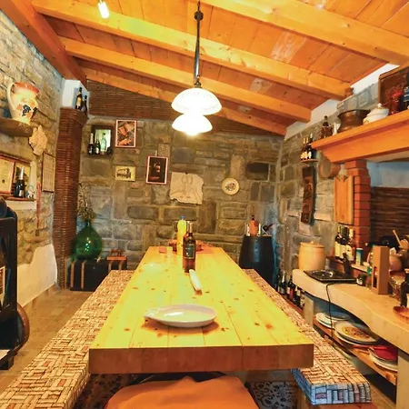 Cozy In Portoroz With Kitchen Lucija