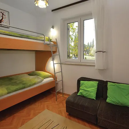 Appartamento Cozy In Portoroz With Kitchen
